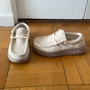 Hey Dude Wendy Comf Suede Slip On, Size 7